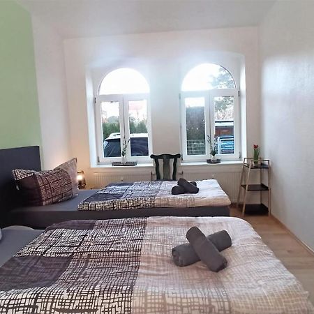 Apartment Fuer Bis Zu 7 Personen Mit Balkon ハルバーシュタット エクステリア 写真